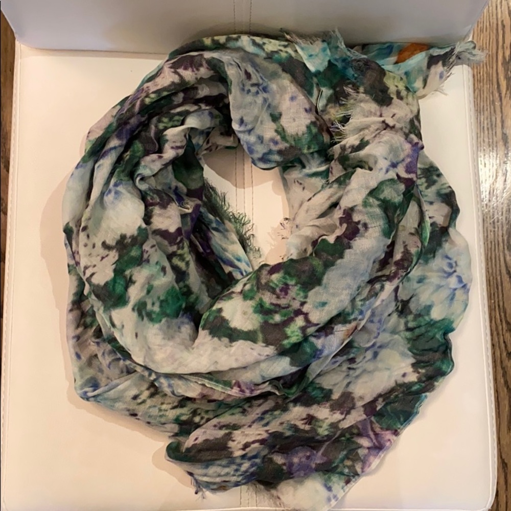 Floral scarf